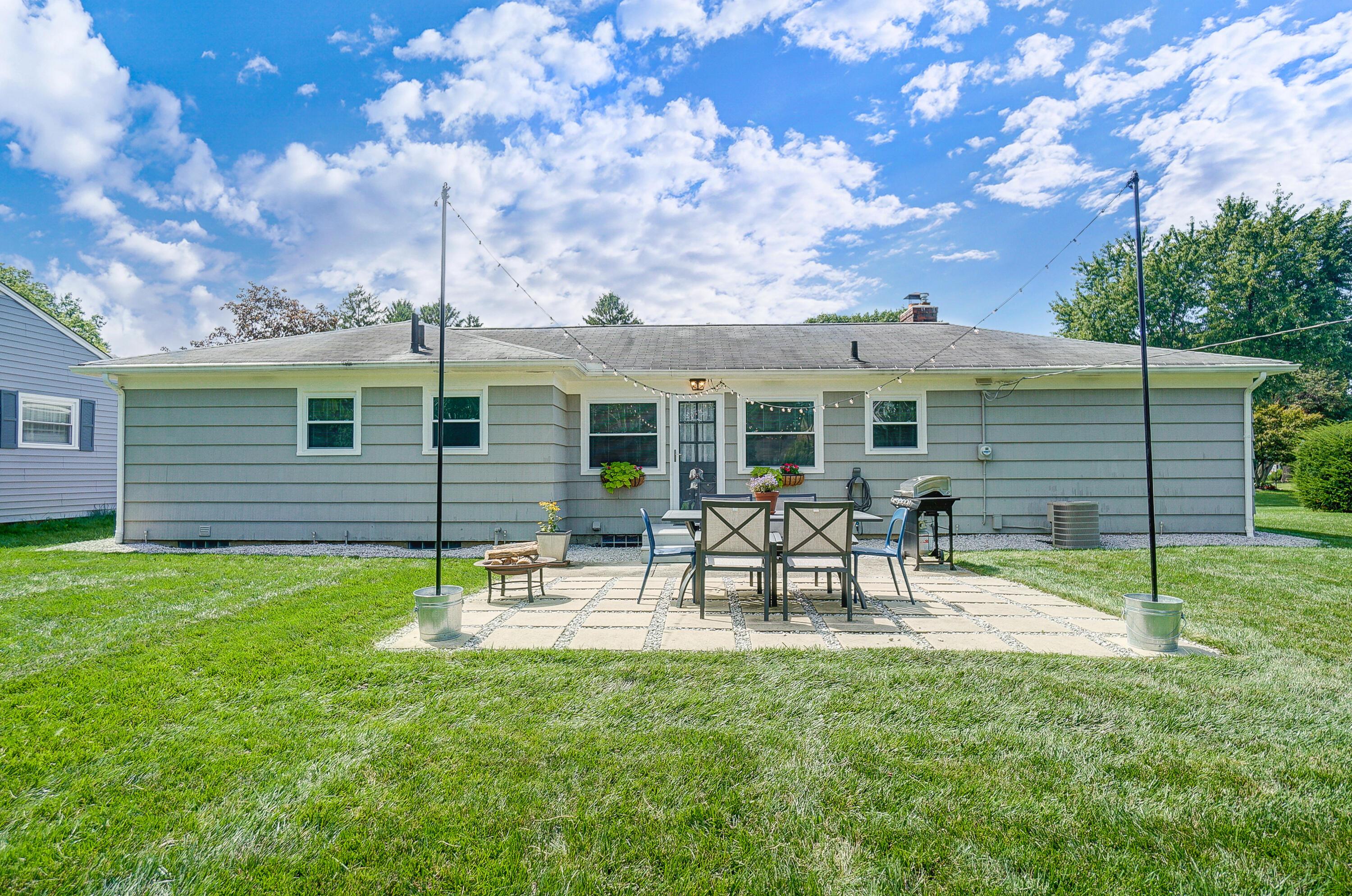 1254 Kenwick Road Columbus, OH 43209 - Photo 46 of 52 Exterior Back