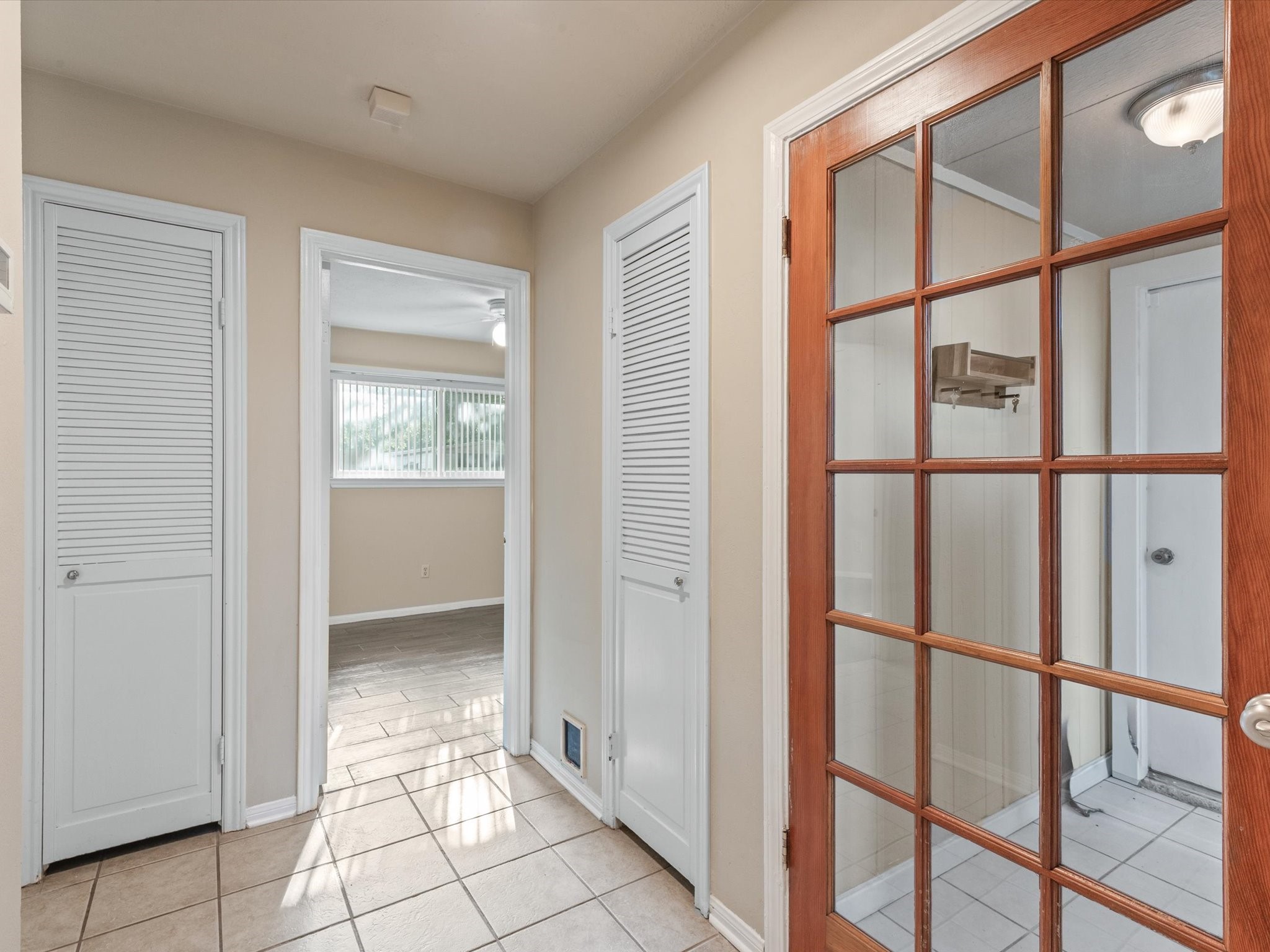 9811 Charter Ridge Drive Houston, TX 77070 - Photo 4 of 30