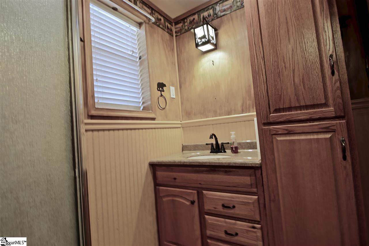 112 Gintomo Road Cleveland, SC 29635 - Photo 14 of 27