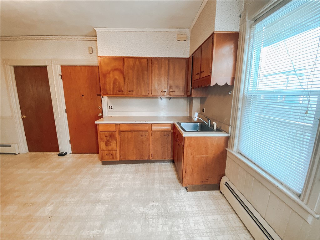 247 Willow Street Woonsocket, RI 02895 - Photo 13 of 32