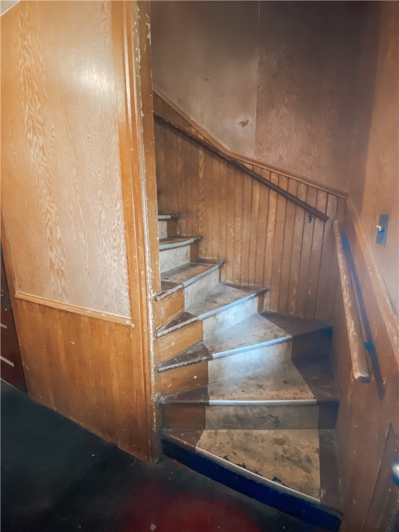 247 Willow Street Woonsocket, RI 02895 - Photo 17 of 32