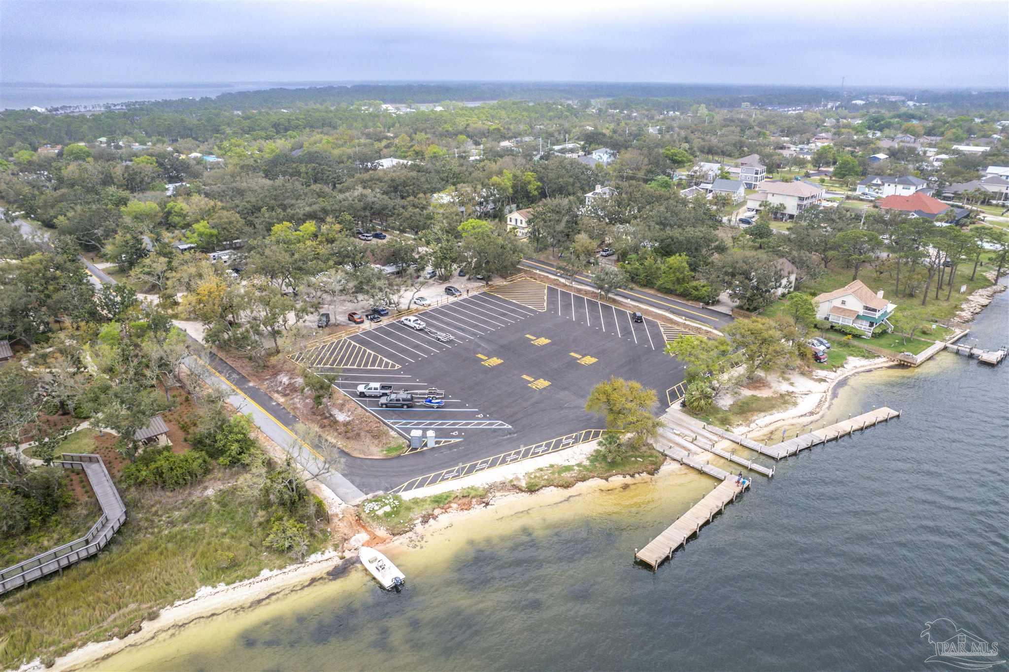 5661 Galvez Road Pensacola, FL 32507 - Photo 20 of 60