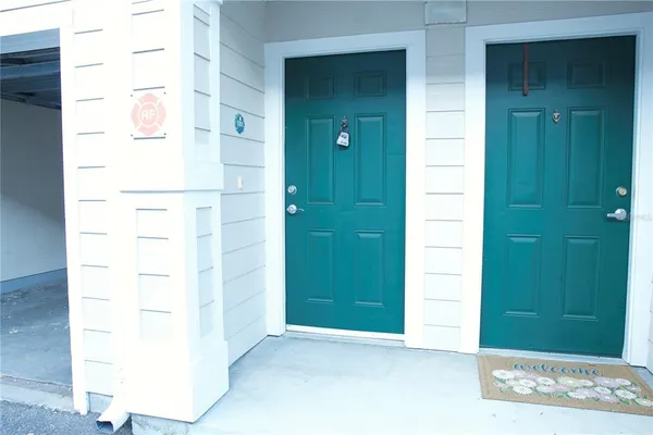$259,900 | 233 Southern Pecan Circle, Unit 101, Winter Garden, FL 34787