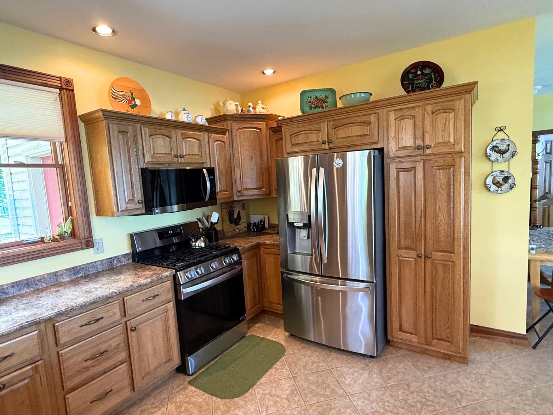 580 Lakeside Drive Rome City, IN 46784 - Photo 13 of 36