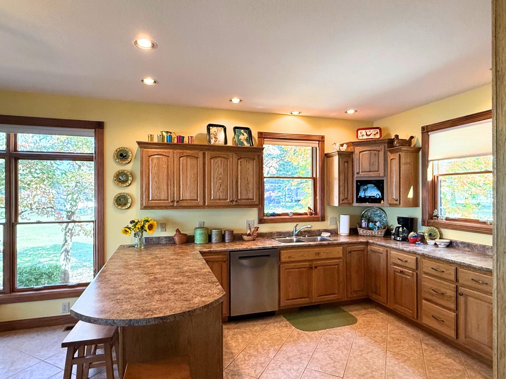 580 Lakeside Drive Rome City, IN 46784 - Photo 15 of 36