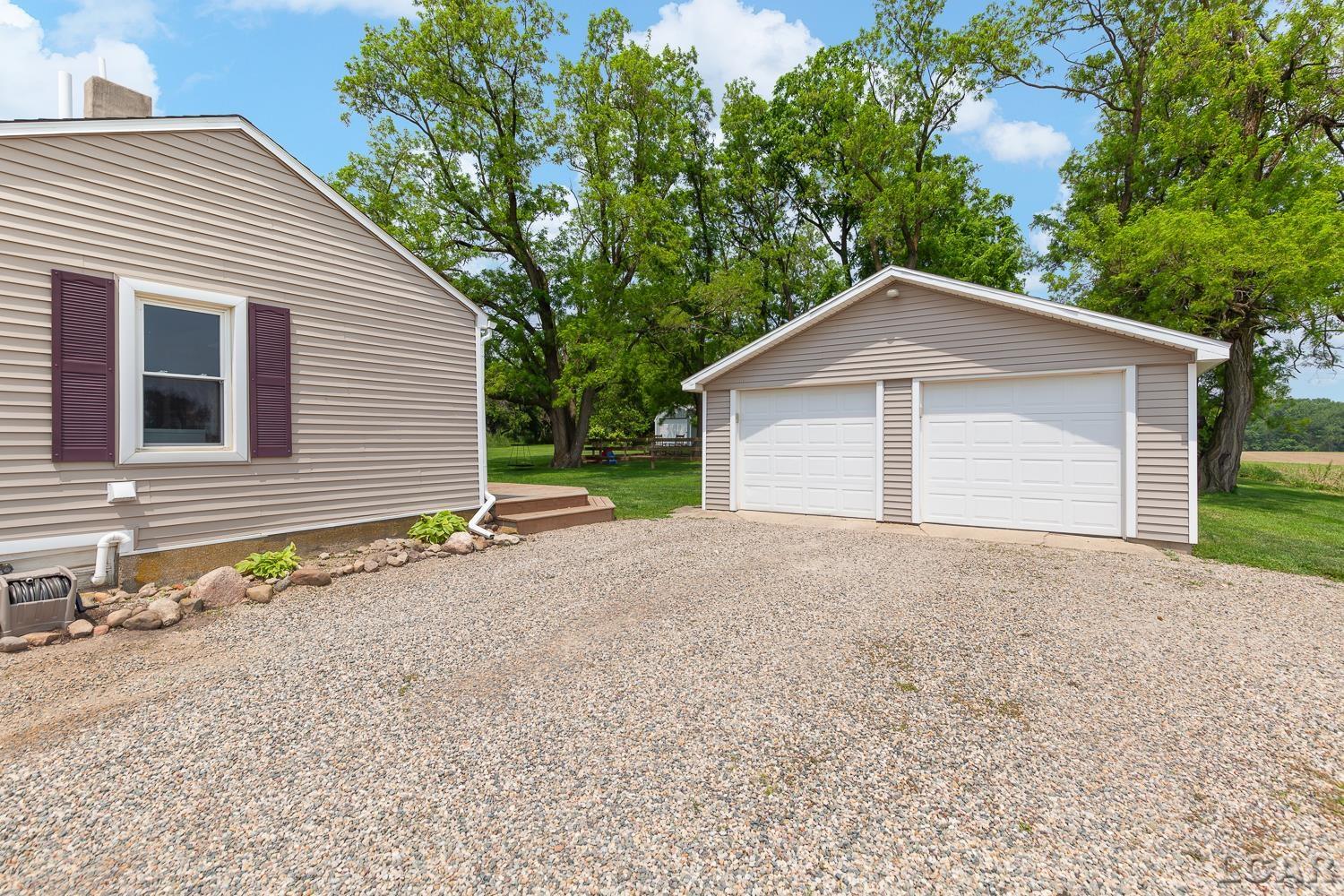 10644 Shepherd Road Onsted, MI 49265 - Photo 29 of 42 50179282-d24a0c13-41b0-44ff-9ec2-70dd5a1e12fa.JPG