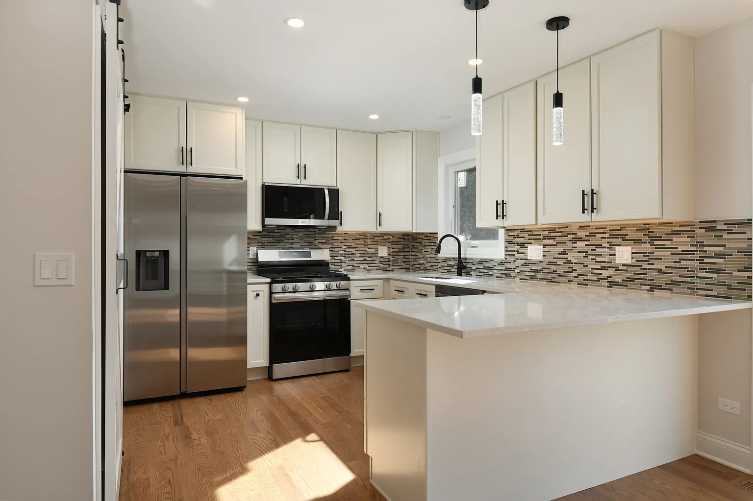 973 Old Oak Circle Algonquin, IL 60102 - Photo 7 of 24