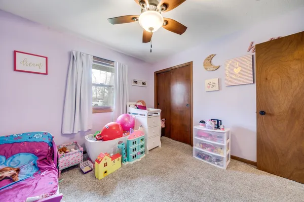 $295,000 | 5816 North Fair Oaks Drive, Davis Junction, IL 61020