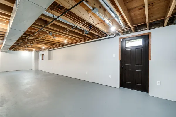 $295,000 | 5816 North Fair Oaks Drive, Davis Junction, IL 61020