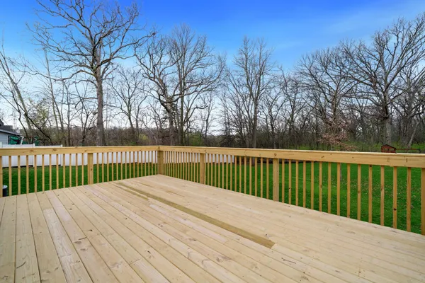 $295,000 | 5816 North Fair Oaks Drive, Davis Junction, IL 61020