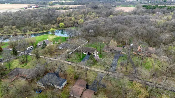 $295,000 | 5816 North Fair Oaks Drive, Davis Junction, IL 61020