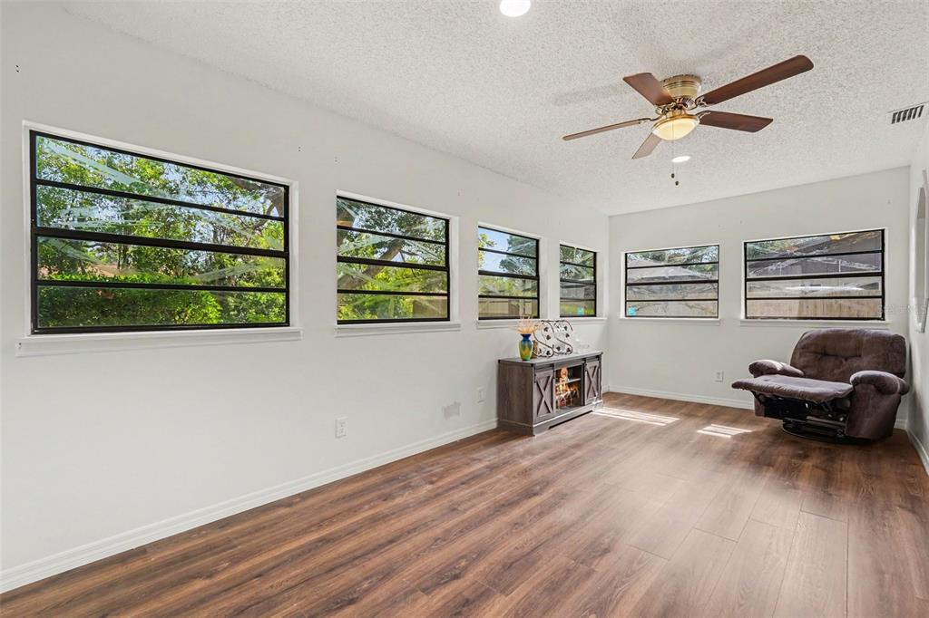 9038 Blackstone Street Spring Hill, FL 34608 - Photo 11 of 31