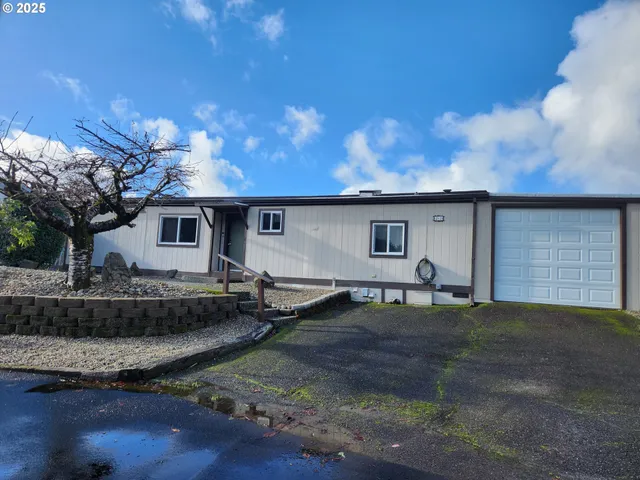 $139,000 | 100 River Bend Road, Unit 21, Reedsport, OR 97467