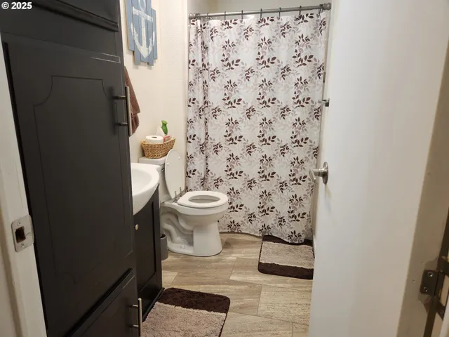 $139,000 | 100 River Bend Road, Unit 21, Reedsport, OR 97467