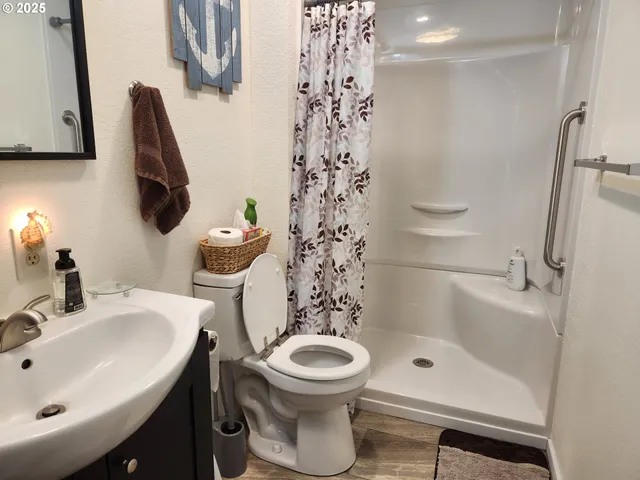 $139,000 | 100 River Bend Road, Unit 21, Reedsport, OR 97467