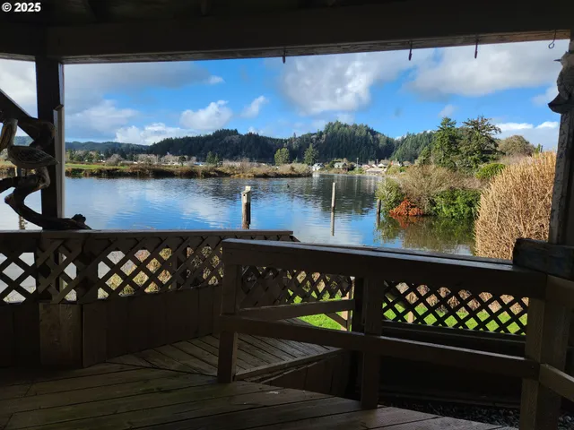 $139,000 | 100 River Bend Road, Unit 21, Reedsport, OR 97467