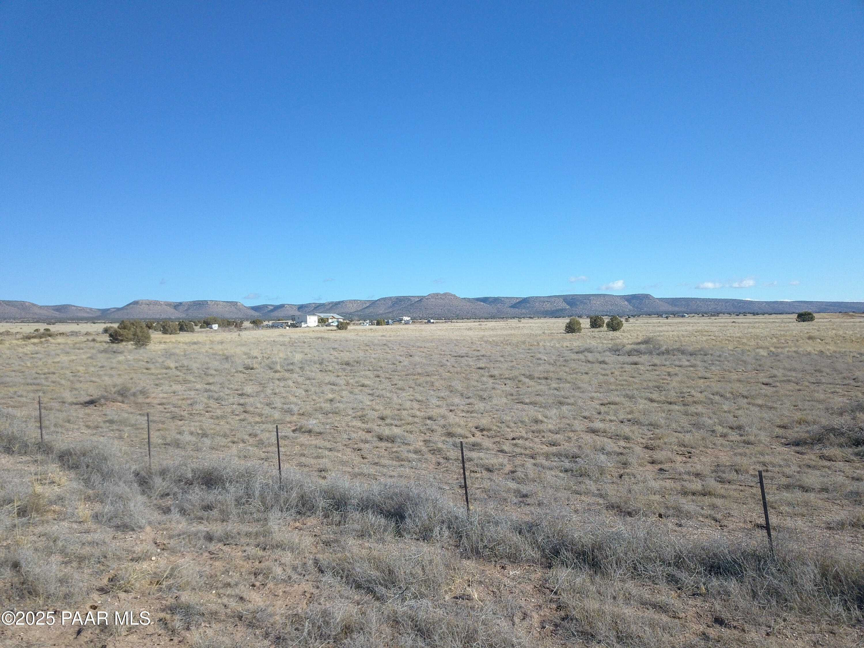 85 West Malapai Road Paulden, AZ 86334 - Photo 3 of 32 DJI_0040