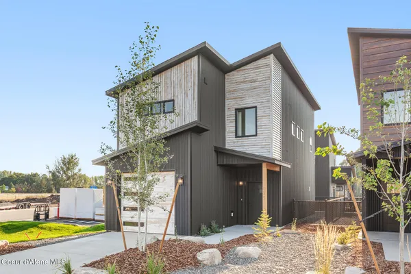 $419,000 | 425 North Wylder Loop, Post Falls, ID 83854