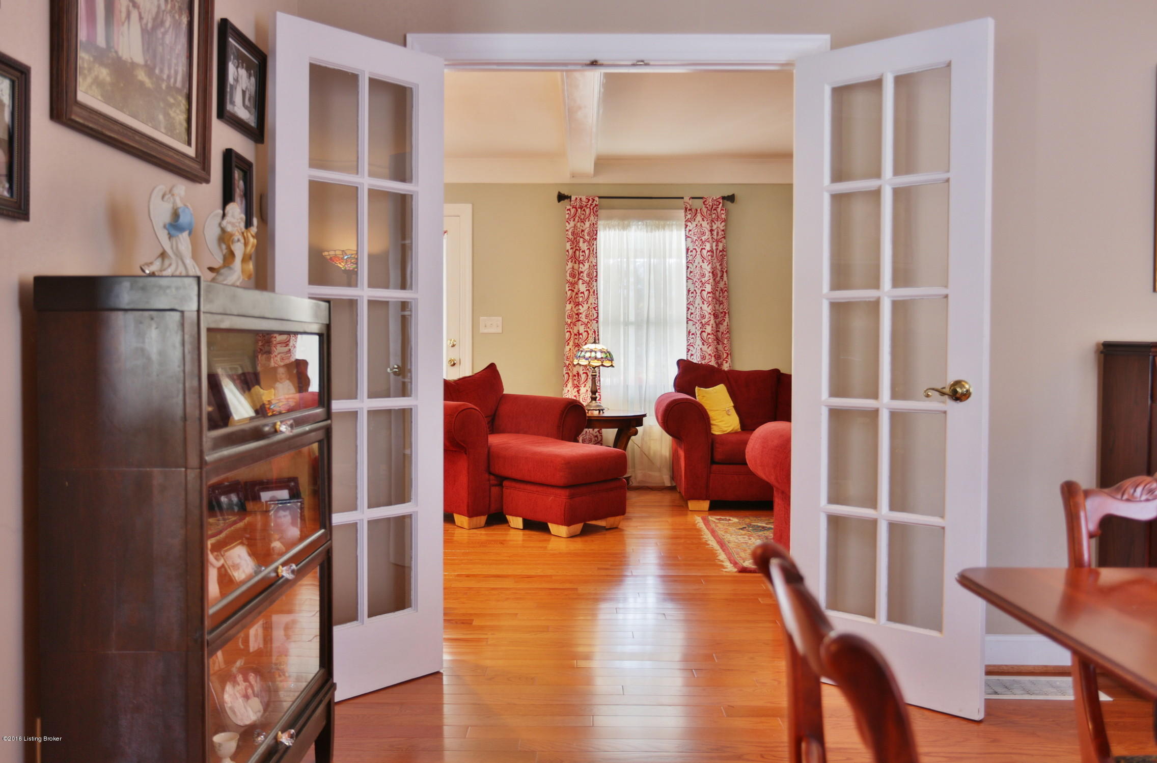 12502 Kirkham Road Louisville, KY 40299 - Photo 16 of 48 24