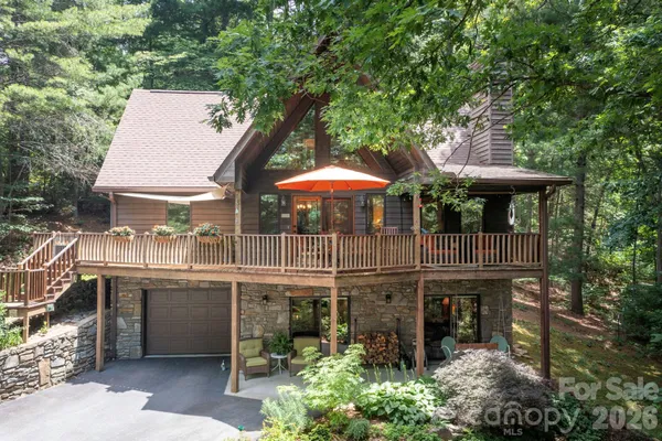 $610,000 | 127 Woodburn Drive, Swannanoa, NC 28778