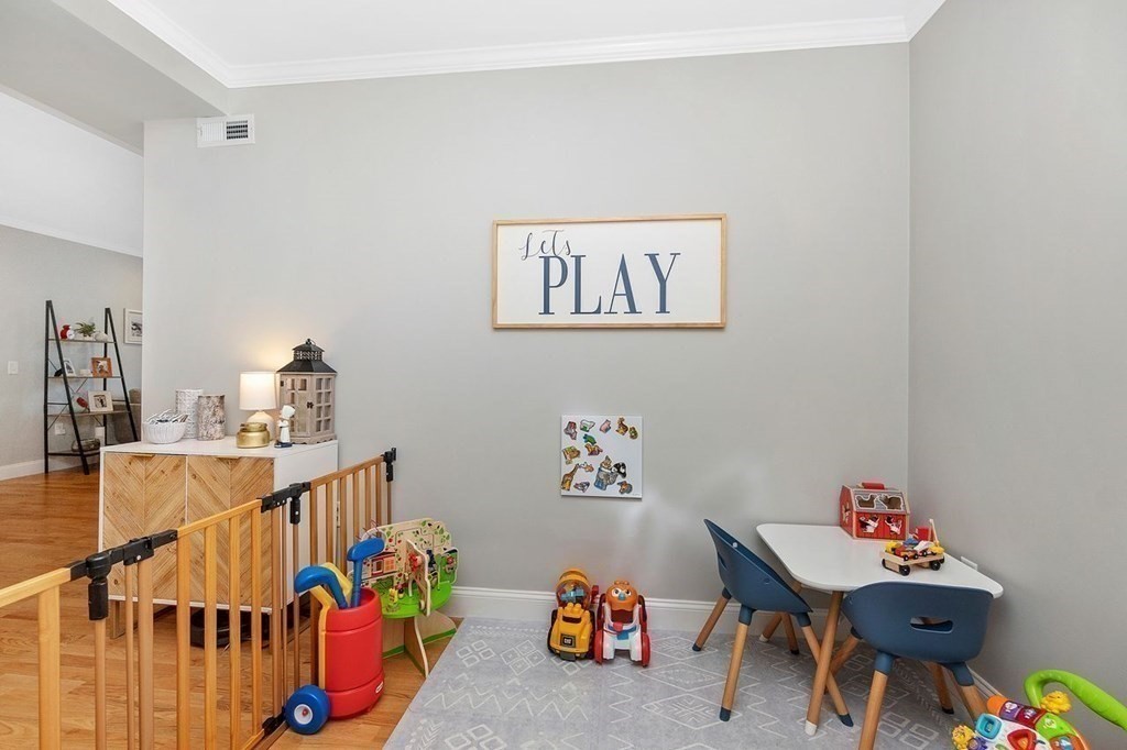 463 Rutherford Avenue, Unit 204 Boston, MA 02129 - Photo 14 of 34 Gallery Image 14