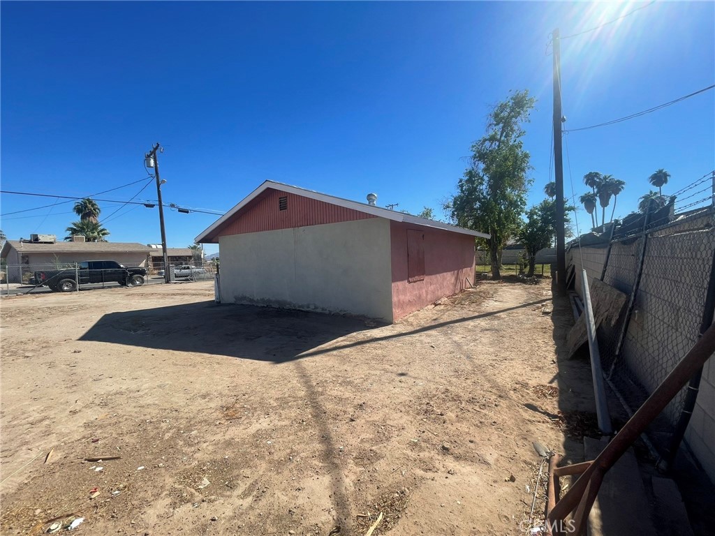 197 Date Road Blythe, CA 92225 - Photo 13 of 76