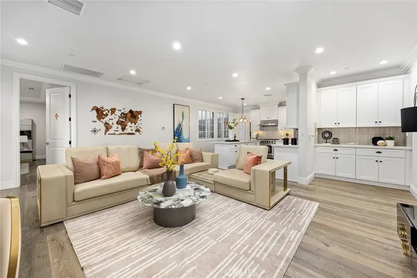$2,368,000 | 4922 Heleo Avenue, Temple City, CA 91780