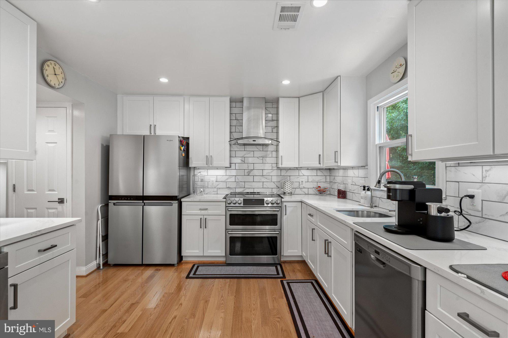 6297 Kerrydale Drive Springfield, VA 22152 - Photo 11 of 43