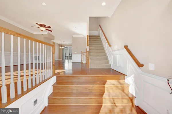 $3,200 | 42726 Tunstall Terrace, Ashburn, VA 20147