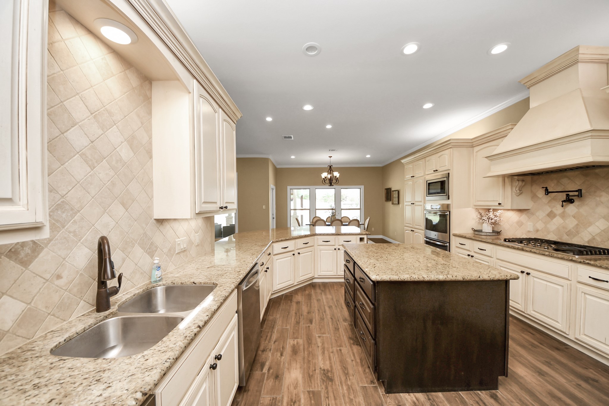 460 High Meadows Road Bellville, TX 77418 - Photo 13 of 50