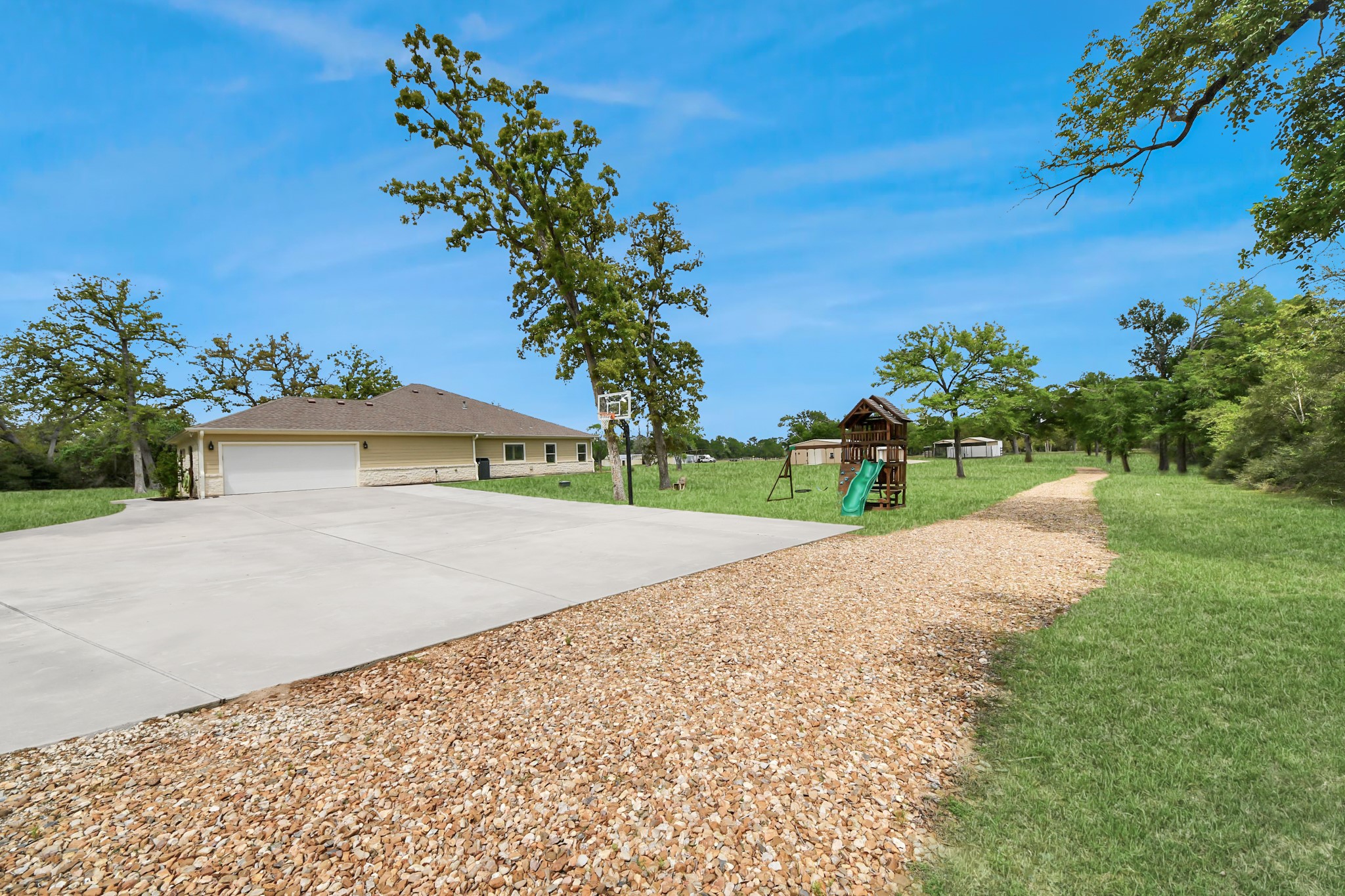 460 High Meadows Road Bellville, TX 77418 - Photo 35 of 50