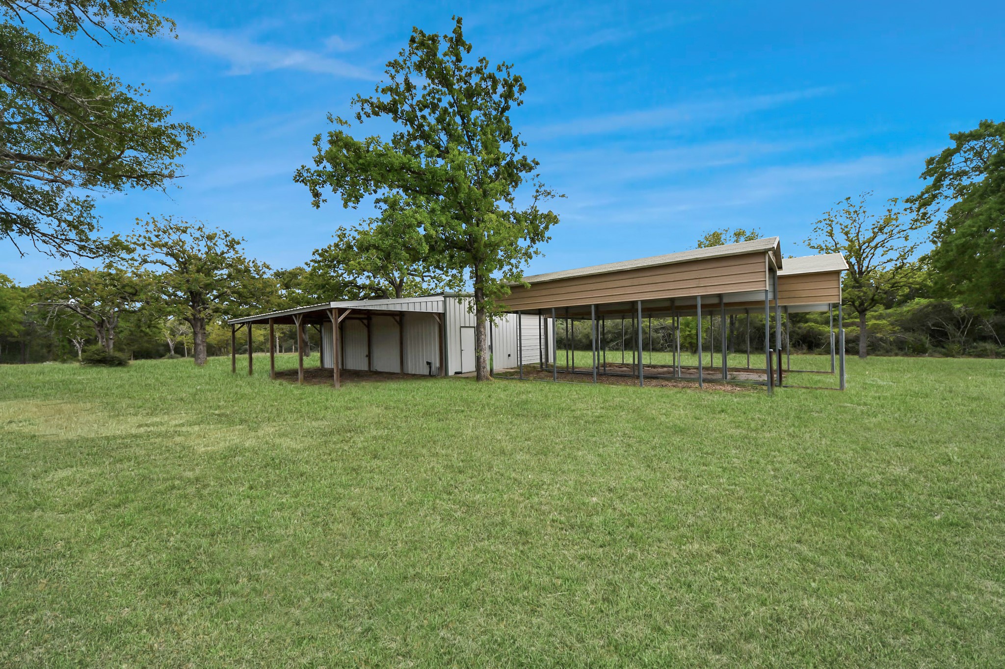 460 High Meadows Road Bellville, TX 77418 - Photo 39 of 50
