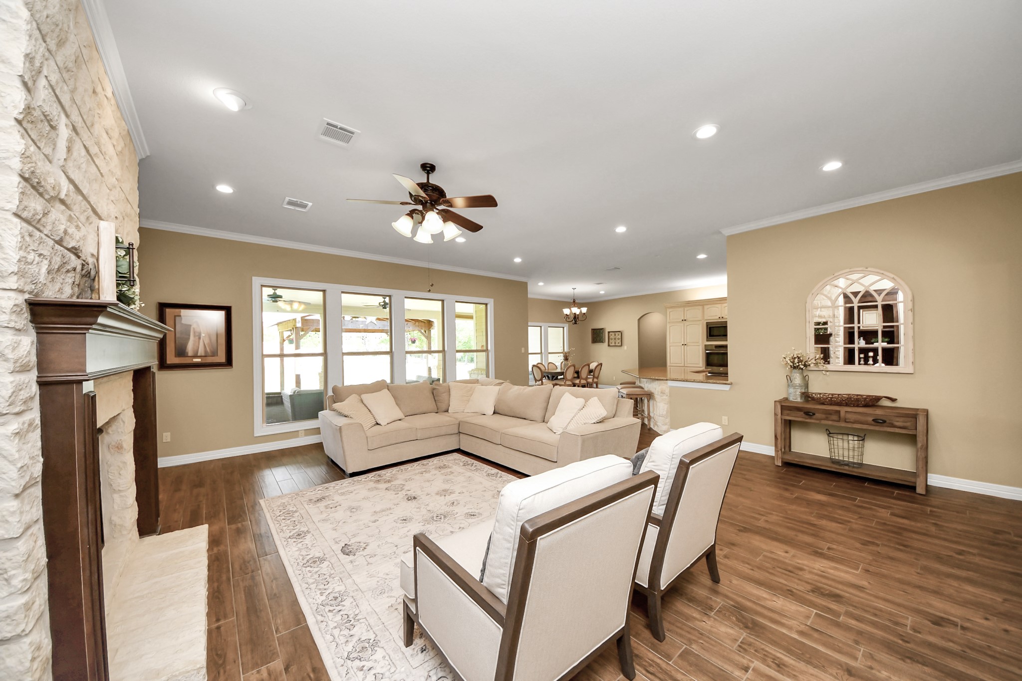 460 High Meadows Road Bellville, TX 77418 - Photo 8 of 50