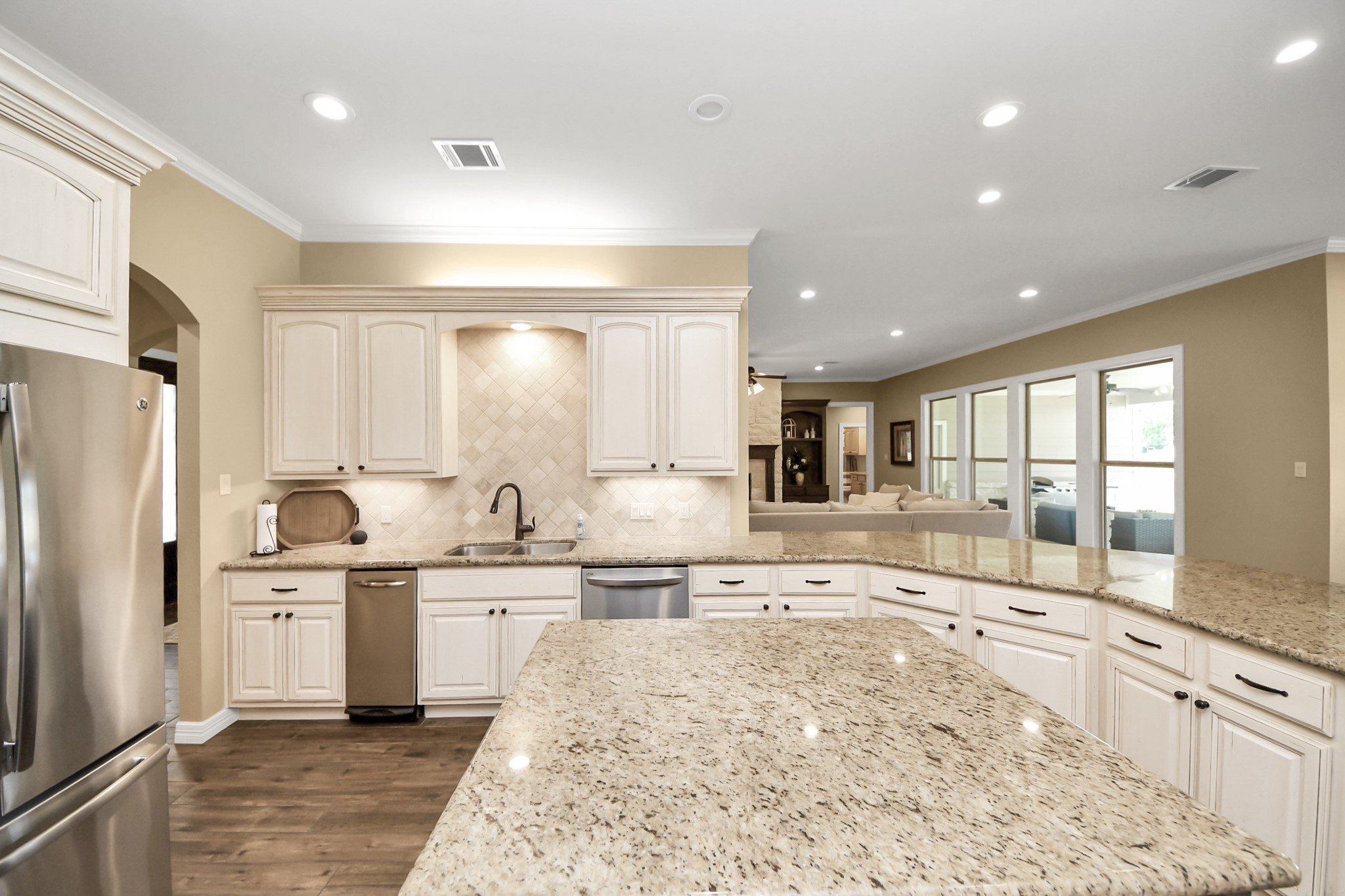 460 High Meadows Road Bellville, TX 77418 - Photo 10 of 50