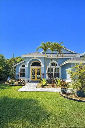 $843,900 | 8577 Southwest Sea Captain Drive, Stuart, FL 34997