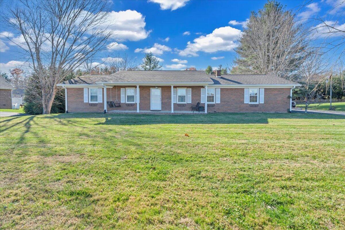 397 Commonwealth Road Galax, VA 24333 - Photo 33 of 36 33-MIB02406