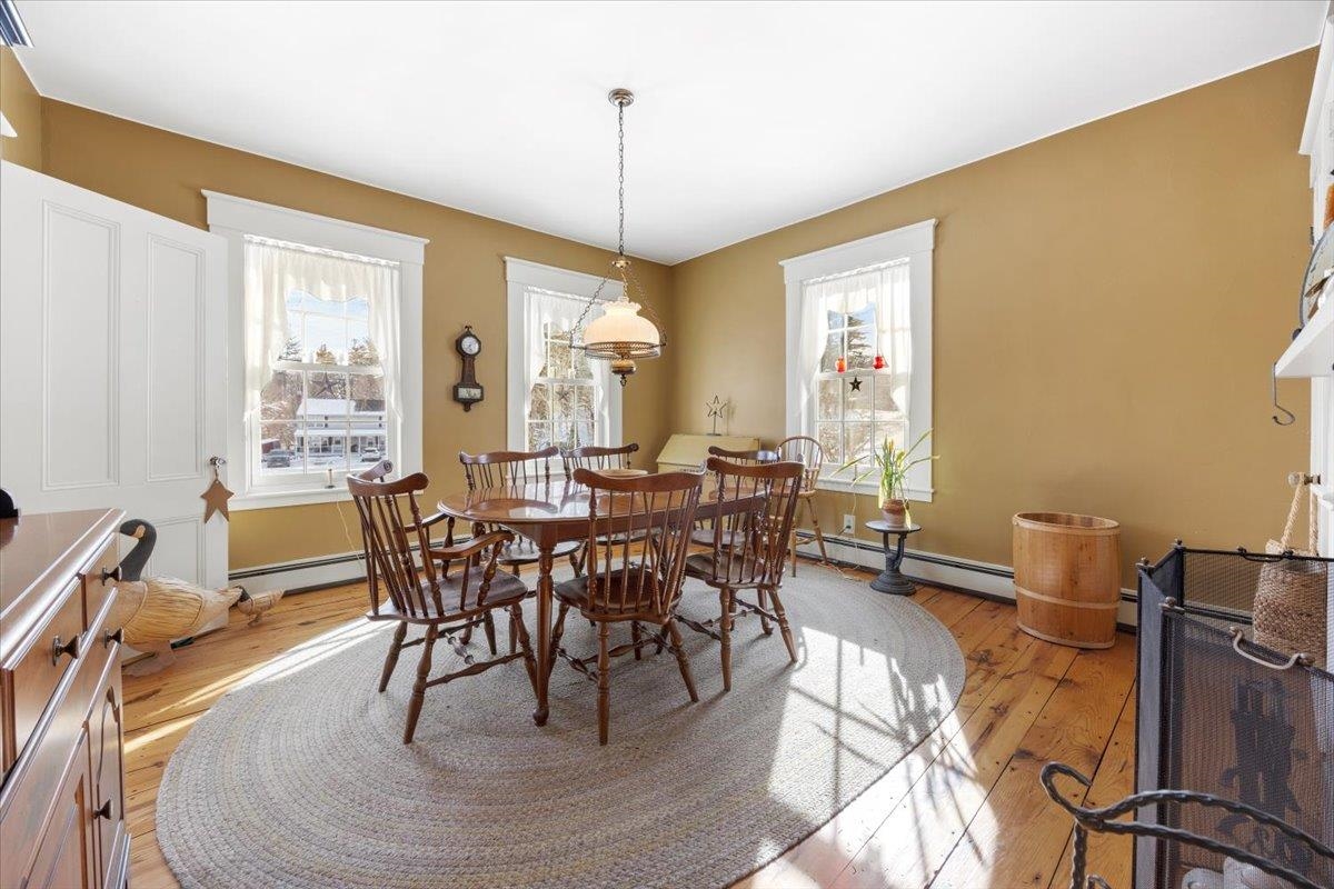 76 Tsienneto Road Derry, NH 03038 - Photo 11 of 50