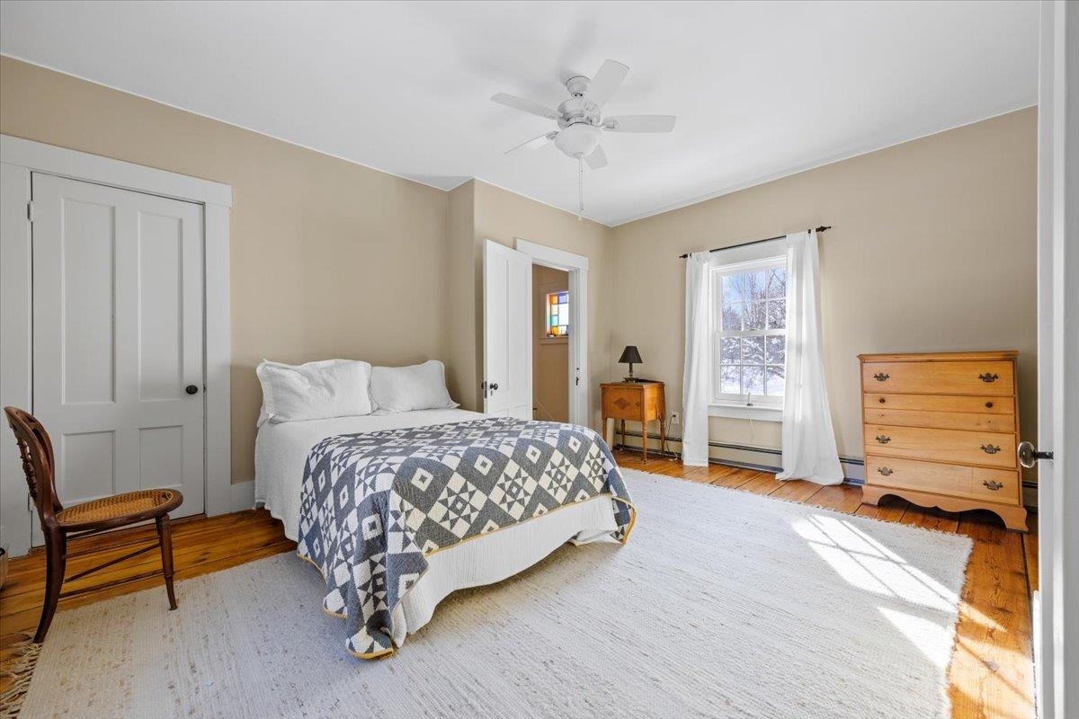 76 Tsienneto Road Derry, NH 03038 - Photo 22 of 50