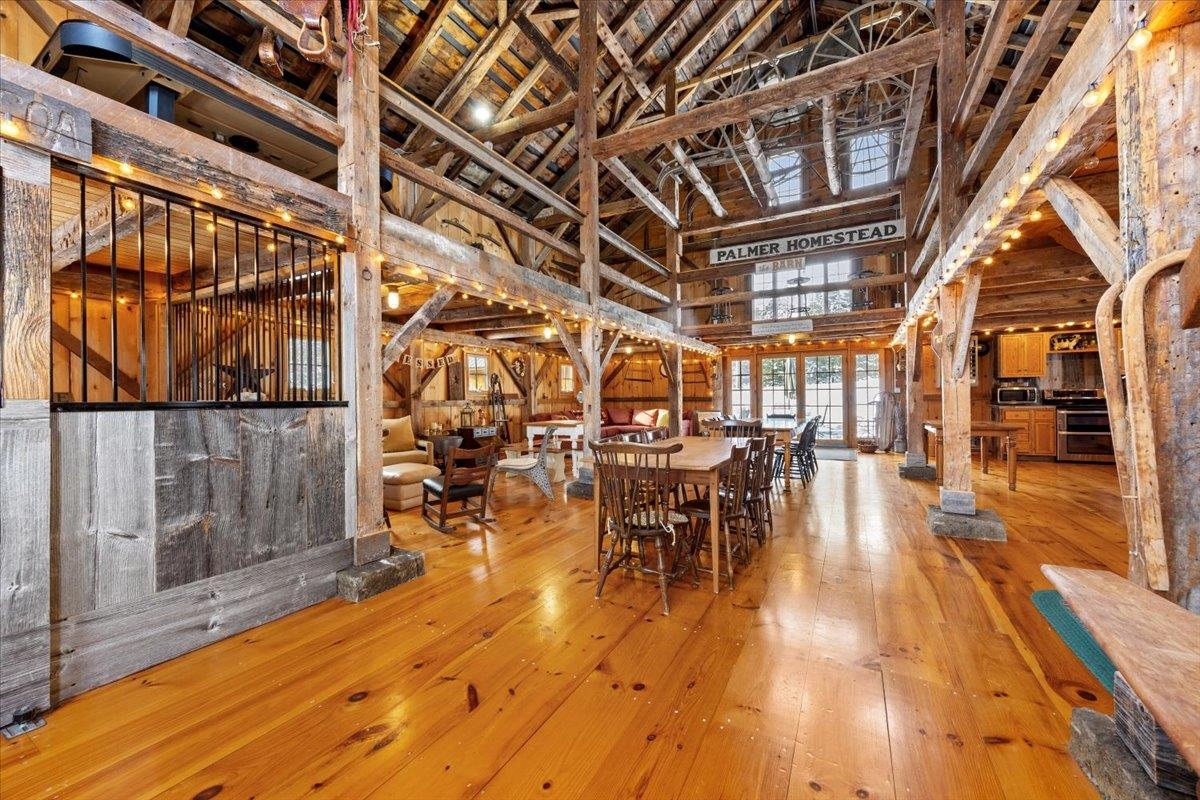 76 Tsienneto Road Derry, NH 03038 - Photo 31 of 50