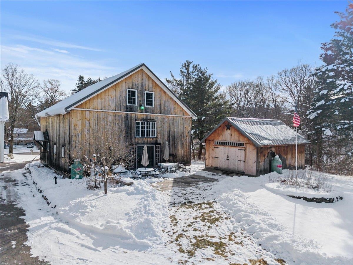 76 Tsienneto Road Derry, NH 03038 - Photo 43 of 50