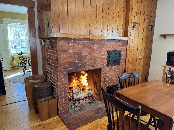 76 Tsienneto Road Derry, NH 03038 - Photo 8 of 50