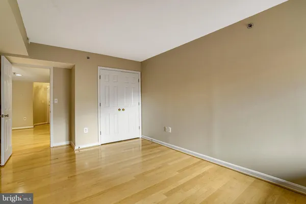 $2,295 | 610 North West Street, Unit 106, Alexandria, VA 22314