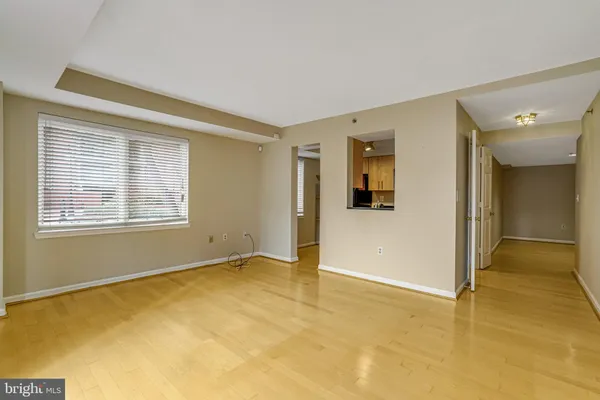 $2,295 | 610 North West Street, Unit 106, Alexandria, VA 22314