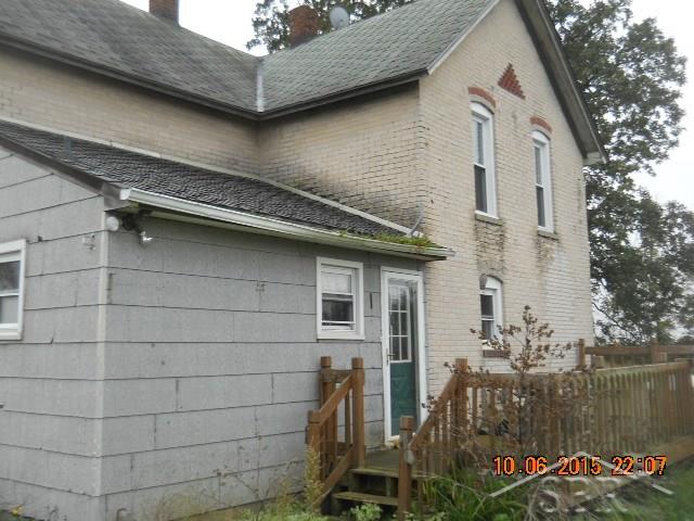 22890 Lakefield Road Merrill, MI 48637 - Photo 3 of 4 31267394-2.JPG
