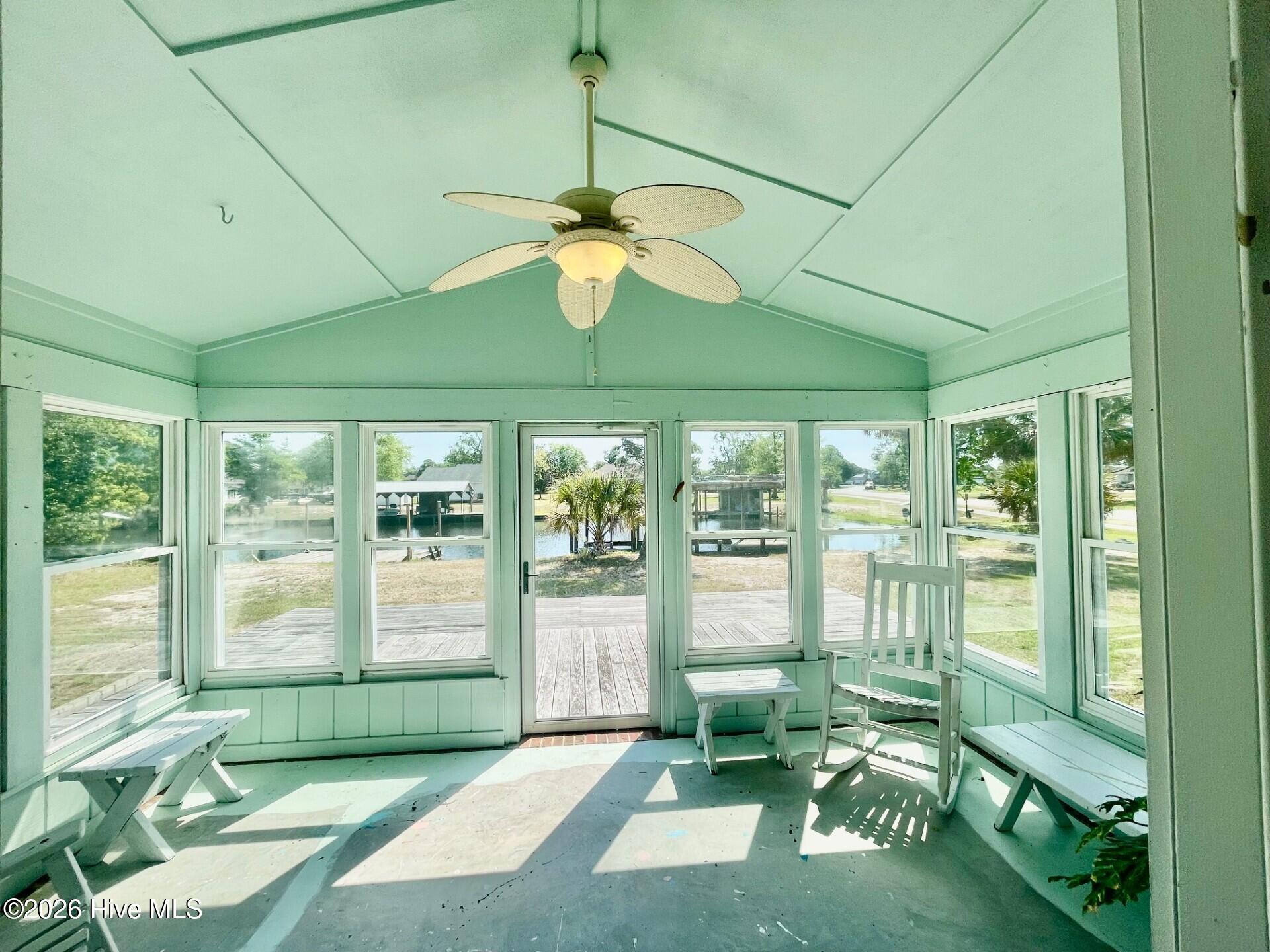 12 Hawk Drive Harrells, NC 28444 - Photo 5 of 18 suziesun front