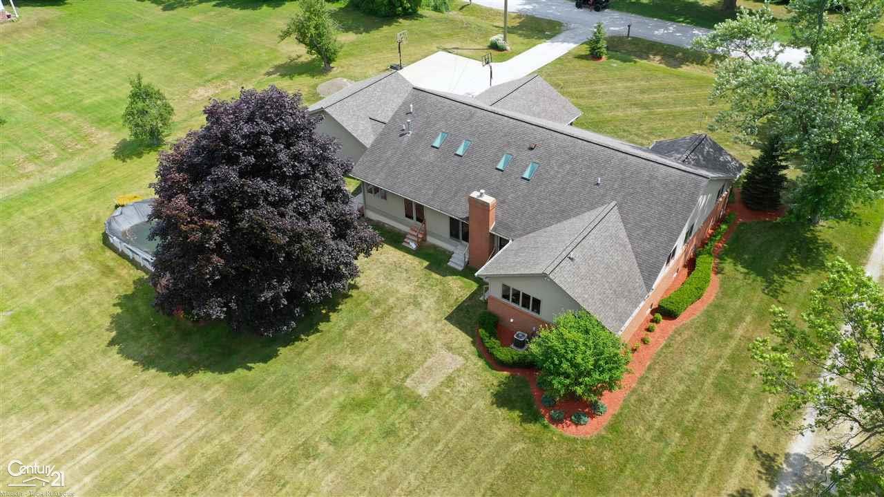 6242 Broadbridge Road Marine City, MI 48039 - Photo 30 of 53 31387071-33.JPG