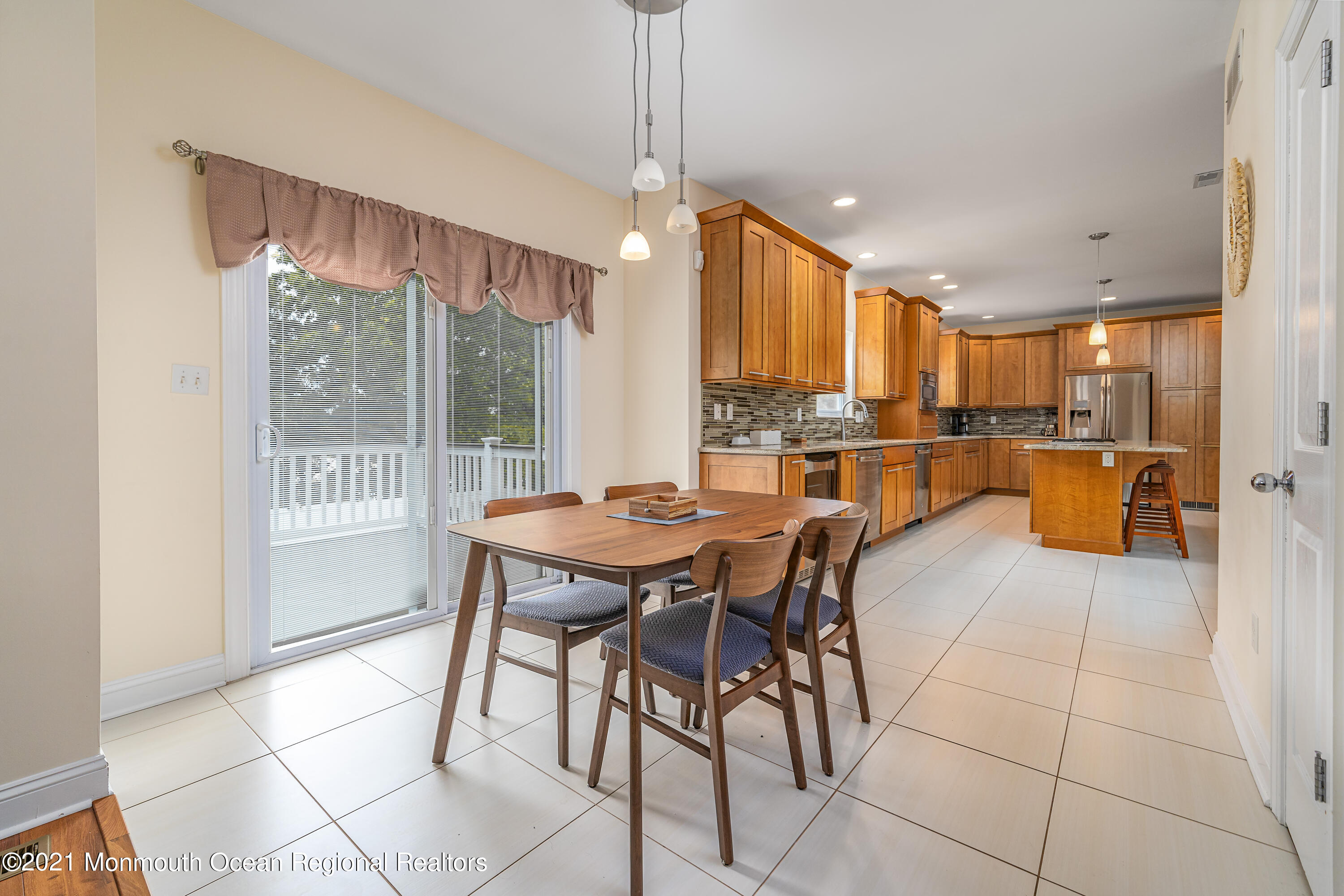 26 Sugar Hill Road Manahawkin, NJ 08050 - Photo 11 of 41 14