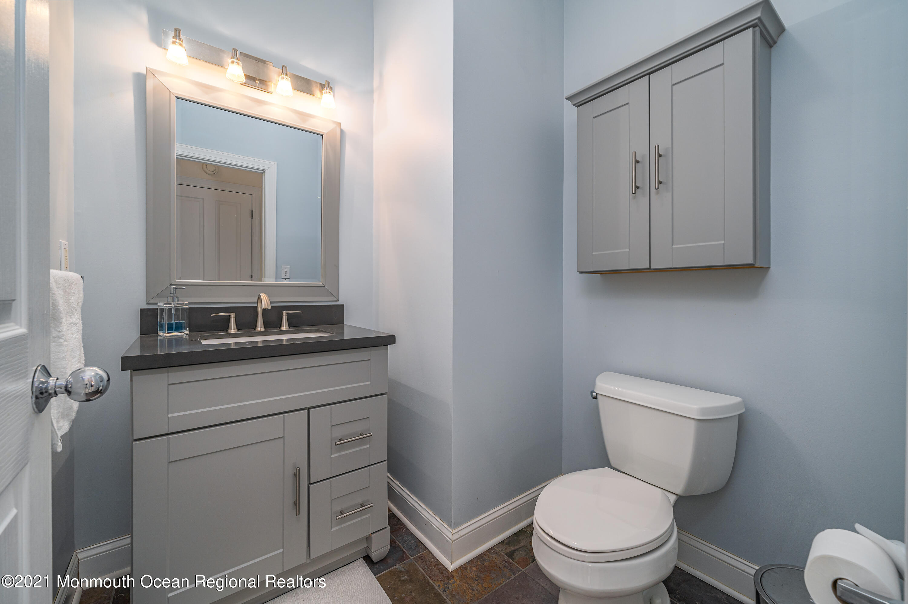 26 Sugar Hill Road Manahawkin, NJ 08050 - Photo 18 of 41 17
