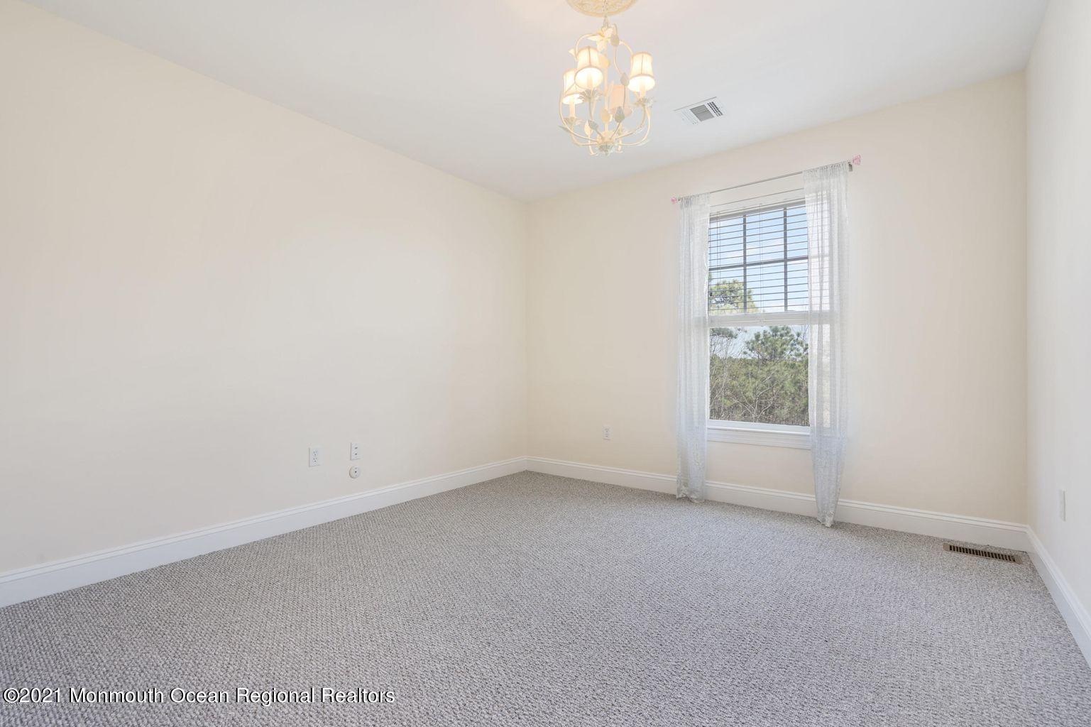 26 Sugar Hill Road Manahawkin, NJ 08050 - Photo 30 of 41 20200413205229581588000000-o