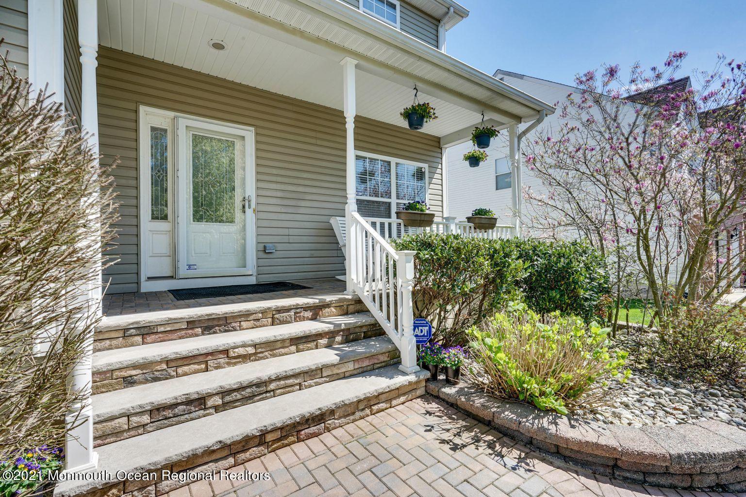 26 Sugar Hill Road Manahawkin, NJ 08050 - Photo 4 of 41 20200413204925277013000000-o